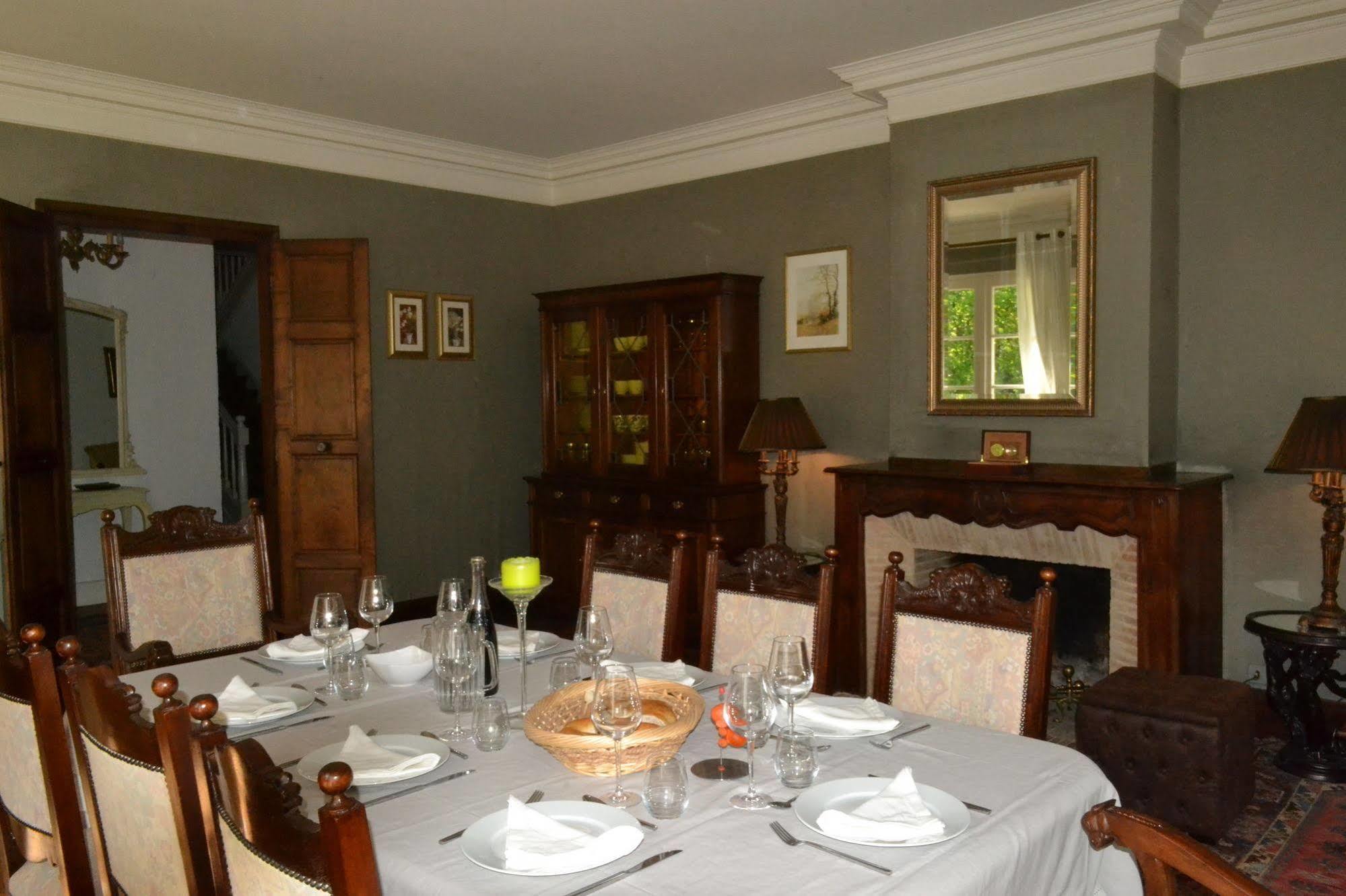 Chambres D'Hotes Domaine Du Hameau Baylesse Saint-Jean-d'Aigues-Vives エクステリア 写真